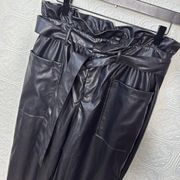 WhoWhatWhere | Faux Leather High Rise Paper Bag Waist Cropped Trousers, Size 8 - Picture 3 of 11